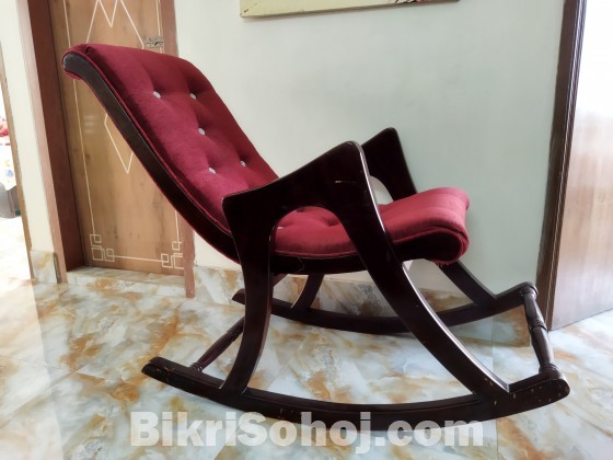 Wooden Easy Chair